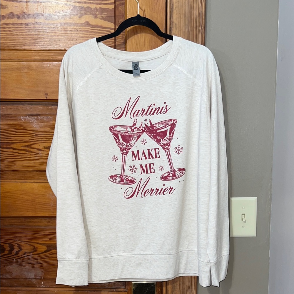 NWT Instant Message Sweatshirt Martinis Make Me Merrier Size XL Lightweight